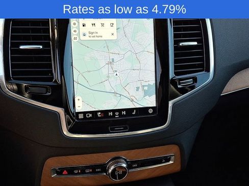 Certified 2024 Volvo XC90 B6 Plus w/ Protection Package Premier image 18