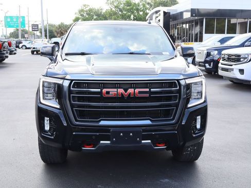 Used 2021 GMC Yukon AT4 w/ Rear Media and Nav Package AWD/4WD image 4