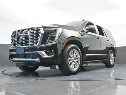 Used 2025 GMC Yukon Denali AWD/4WD image 62