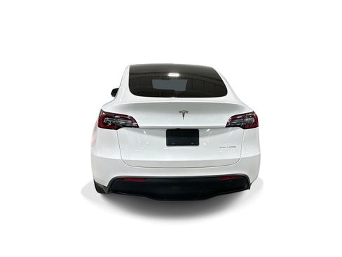 Certified 2023 Tesla Model Y Long Range AWD/4WD image 5