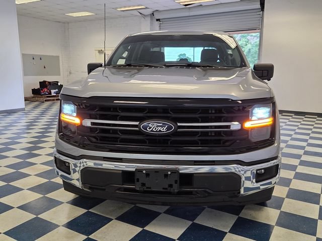 Used 2024 Ford F150 XLT w/ Mobile Office Package RWD image 2