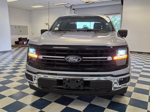 Used 2024 Ford F150 XLT w/ Mobile Office Package RWD image 2