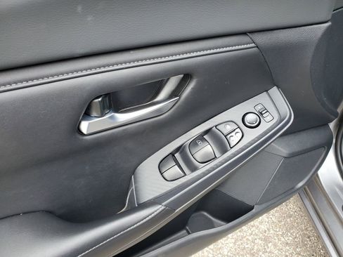 Used 2023 Nissan Sentra SV w/ All-Weather Package FWD image 19
