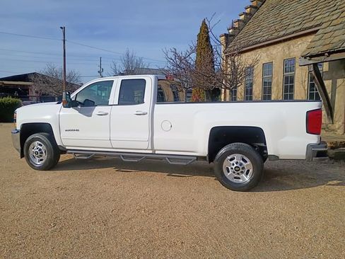 Used 2015 Chevrolet Silverado 2500 LT image 9