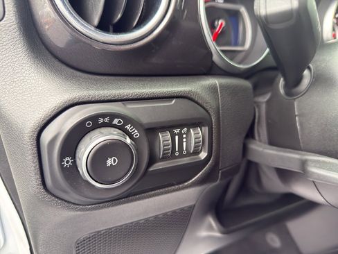 Used 2021 Jeep Wrangler Unlimited Rubicon image 33