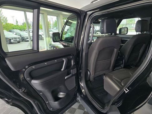 Used 2025 Land Rover Defender 110 S AWD/4WD image 36