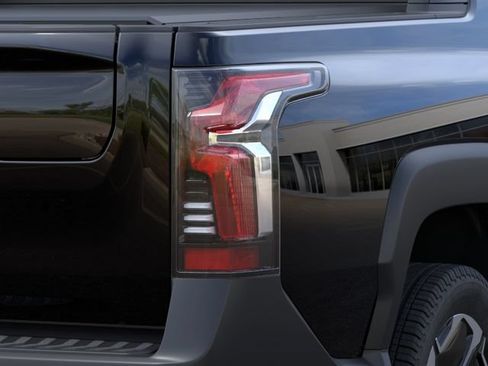 New 2026 Chevrolet Silverado EV LT AWD/4WD image 11