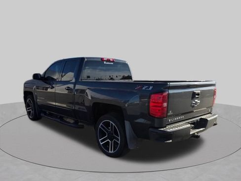 Used 2019 Chevrolet Silverado 1500 LT w/ LPO, Black Pack AWD/4WD image 2
