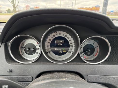 Used 2014 Mercedes-Benz C 300 4MATIC Sedan image 9