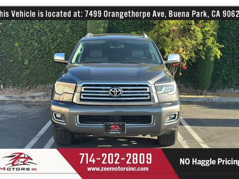 Used 2019 Toyota Sequoia Platinum w/ Carpet Mat Package (TMS) AWD/4WD image 3