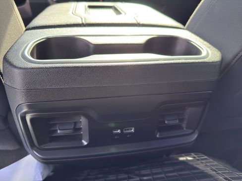 Used 2022 Chevrolet Silverado 1500 RST w/ Protection Package image 33