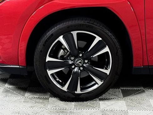Used 2023 Lexus UX 250h FWD w/ Accessory Package (Z2) image 10