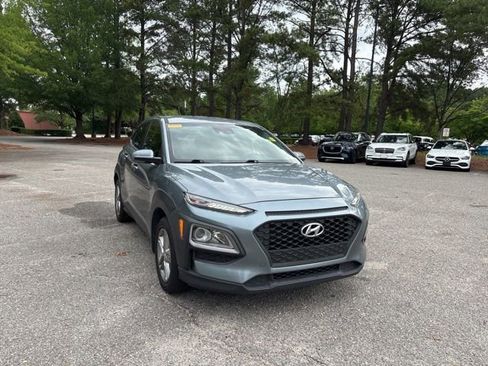 Used 2021 Hyundai Kona SE w/ Cargo Package FWD image 9