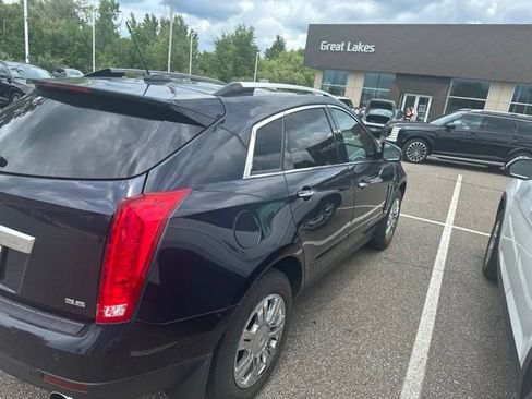 Used 2015 Cadillac SRX Luxury w/ Driver Awareness Package AWD/4WD image 4