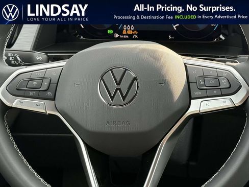 New 2026 Volkswagen Atlas Cross Sport SE AWD/4WD image 18