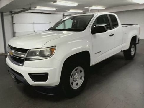 Certified 2017 Chevrolet Colorado W/T w/ WT Convenience Package RWD image 4