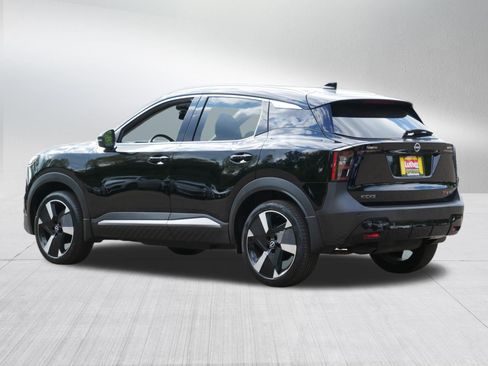 Certified 2025 Nissan Kicks SR AWD/4WD image 5