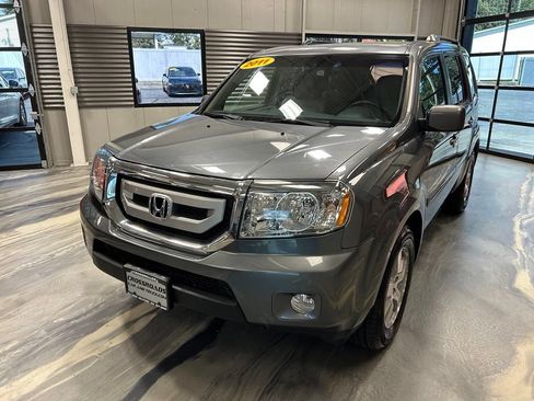 Used 2011 Honda Pilot EX image 3