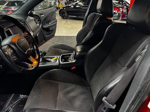 Used 2020 Dodge Charger R/T w/ Plus Group image 34