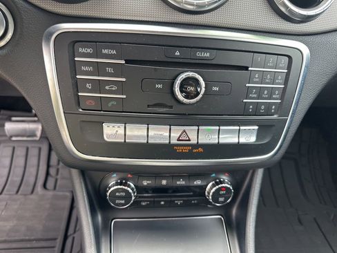Used 2018 Mercedes-Benz CLA 250 image 20