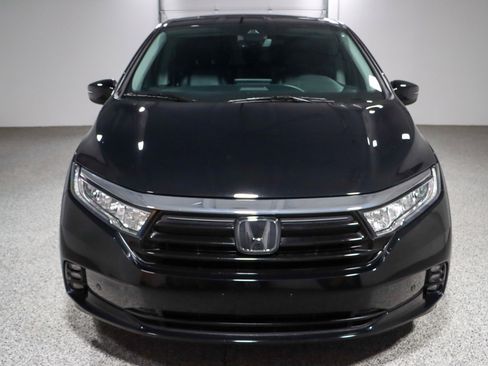 Used 2023 Honda Odyssey Touring image 4