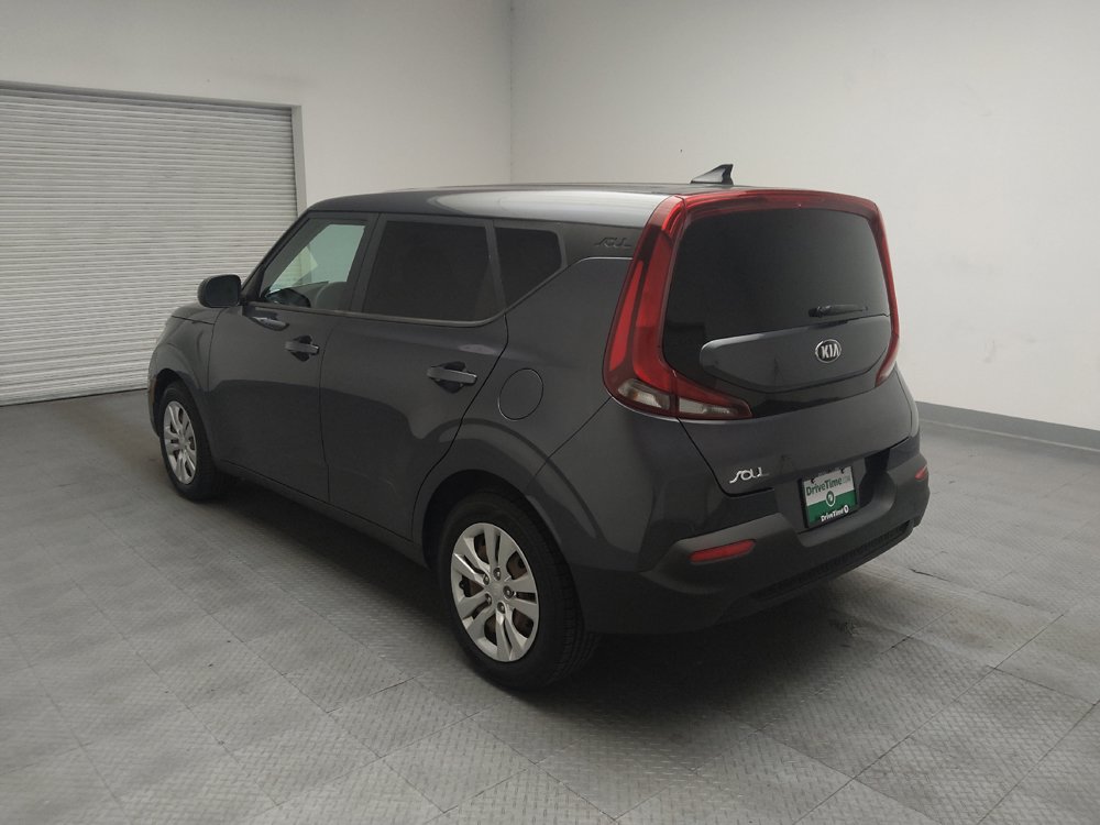 Used 2021 Kia Soul LX FWD image 5
