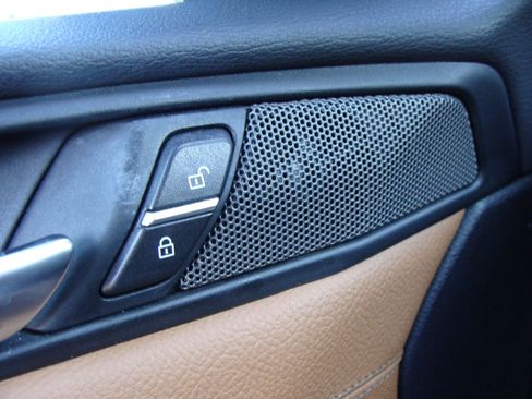 Used 2016 BMW X3 xDrive28i image 31