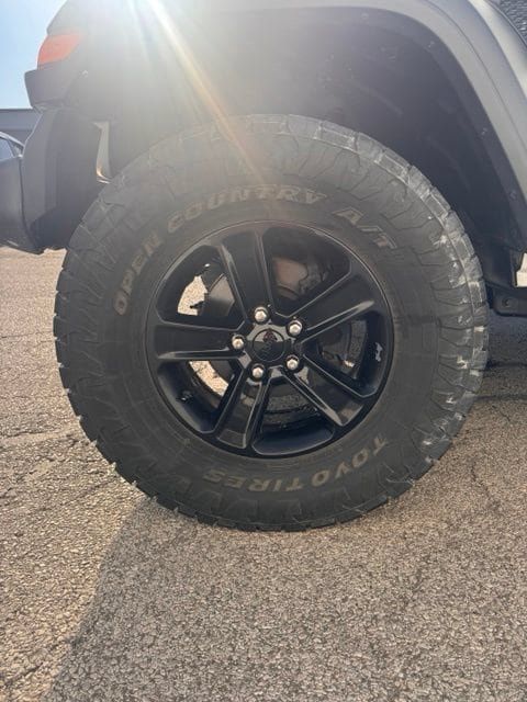 Used 2021 Jeep Wrangler Unlimited Sport AWD/4WD image 25