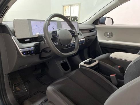 Used 2024 Hyundai Ioniq 5 SEL RWD image 18