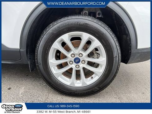 Used 2022 Ford Escape SE w/ Cold Weather Package FWD image 7