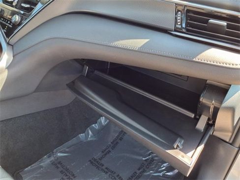Used 2023 Toyota Camry LE image 98