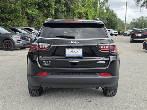Certified 2025 Jeep Compass Latitude AWD/4WD image 4