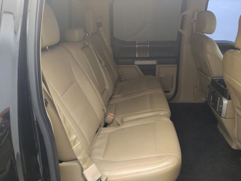 Used 2016 Ford F150 Lariat w/ Equipment Group 502A Luxury AWD/4WD image 19