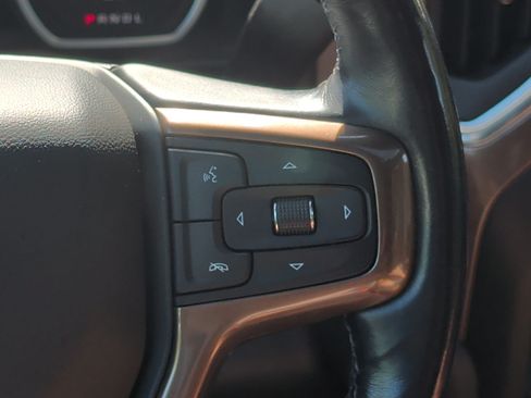 Used 2019 Chevrolet Silverado 1500 High Country w/ Technology Package AWD/4WD image 28