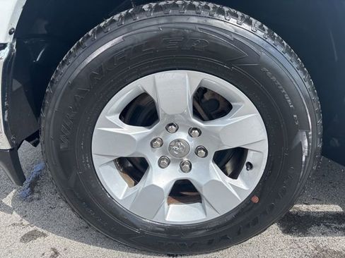 Used 2023 RAM 1500 Lone Star image 2