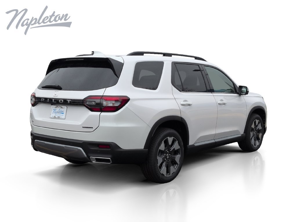 New 2026 Honda Pilot Touring image 6