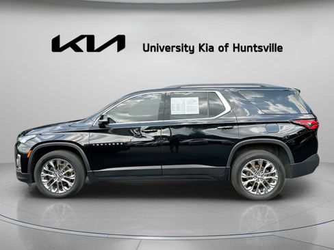 Used 2022 Chevrolet Traverse LT FWD image 5