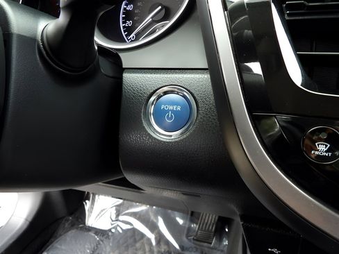 Used 2024 Toyota Camry XLE image 26