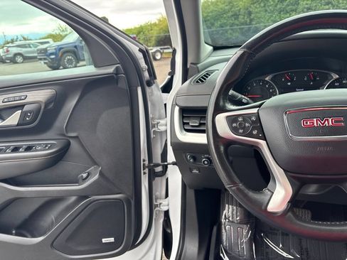 Used 2020 GMC Terrain SLT w/ Preferred Package AWD/4WD image 26