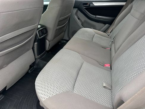 Used 2006 Toyota 4Runner SR5 AWD/4WD image 11