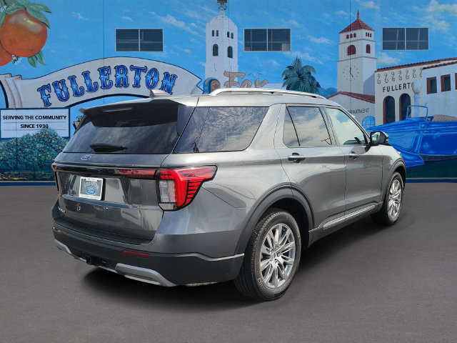 New 2026 Ford Explorer Platinum RWD image 4