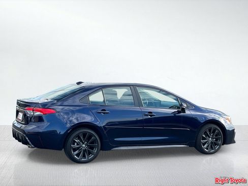 Certified 2025 Toyota Corolla SE FWD image 7