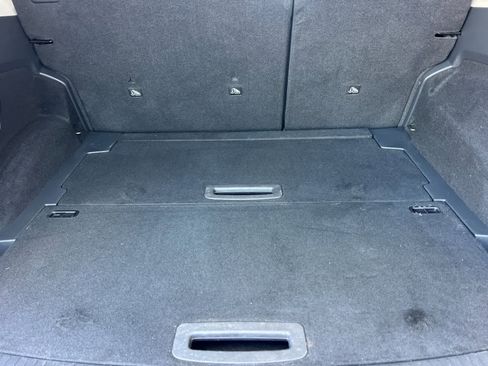 Used 2021 Nissan Rogue Platinum image 16