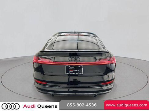 Certified 2023 Audi e-tron Premium Plus w/ Premium Plus Package AWD/4WD image 5