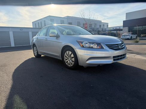 Used 2012 Honda Accord LX image 2