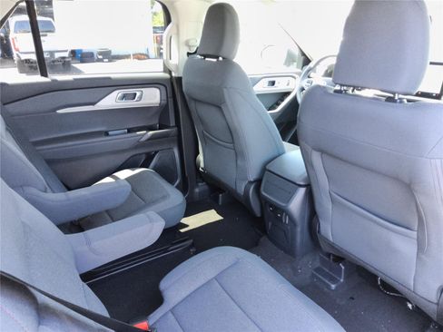 New 2026 Ford Explorer Active RWD image 27