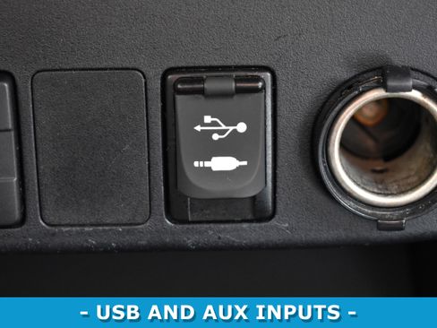 Used 2016 Toyota RAV4 Limited image 20