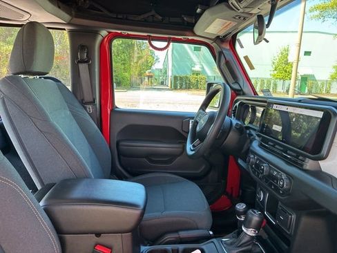 Used 2024 Jeep Wrangler Sport AWD/4WD image 22