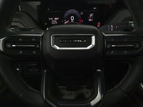 Used 2025 GMC Yukon Denali Ultimate w/ LPO, Floor Liner Package image 32