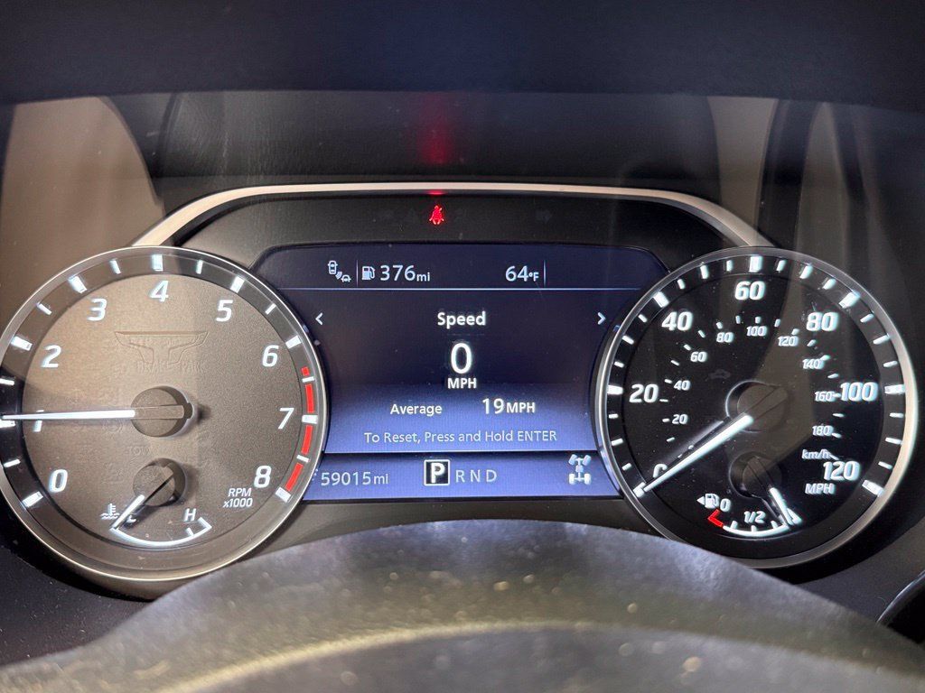 Used 2021 Nissan Titan SV w/ SV Convenience Package AWD/4WD image 12